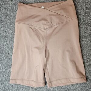 Yogalicious Lux Crossover  7 Inch Biker Shorts Size Medium Blush Yoga Gym
